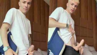 Tiktok Playboysqr bate punheta e exibe a rola grande